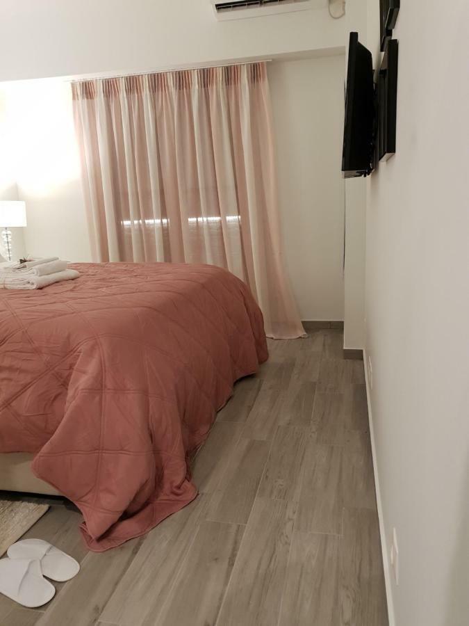 Beautiful Brand New Apartment Seaside Atenas Exterior foto