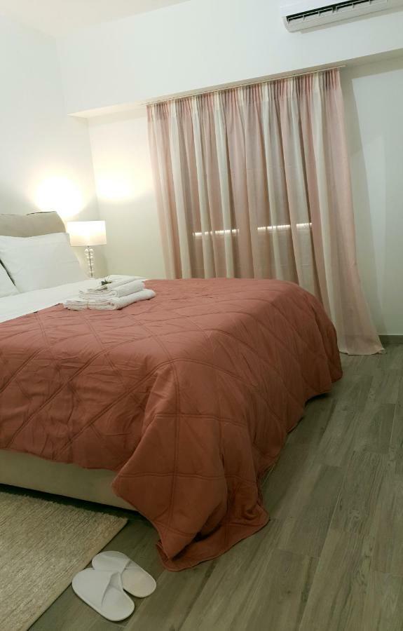 Beautiful Brand New Apartment Seaside Atenas Exterior foto